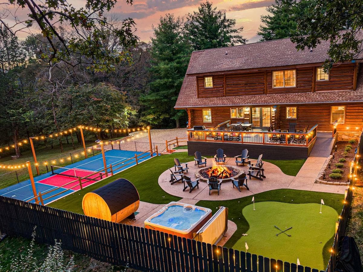 Back Yard/ Deck View